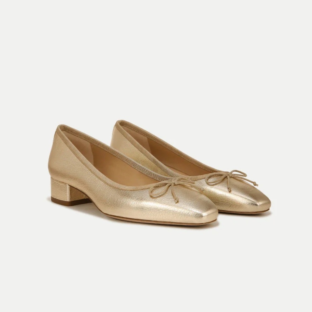 Veronica Beard Cecile Metallic Leather Ballet Pump
with box and dust bag!
